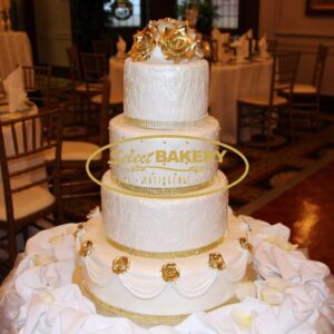 Wedding Cake 4 tiered – Select Bakery 1240