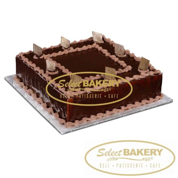 Medium Square Chocolate Cake - 20-25 slices