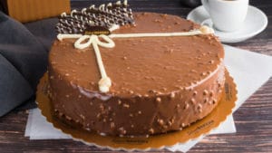 Ferrero-Mousse-Cake